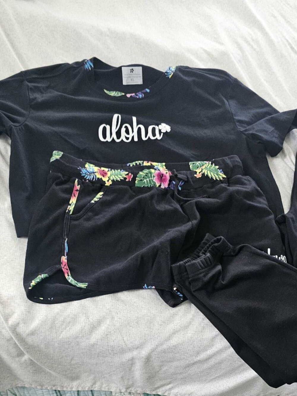 Alhoa 3 Pc Activewear